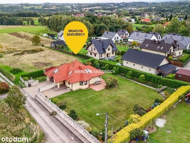 Komfortowy dom pod Wieliczką na dużej działce