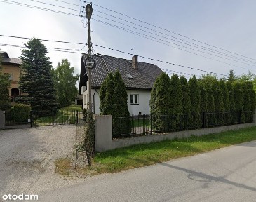 Dom jednorodzinny i budynki garażowo-gospodarcze