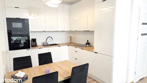 Nowe mieszkanie w domu wolnostojącym z ogródkiem i miejscem parking.