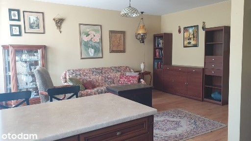 Sprzedam atrakcyjny apartament w sercu Jarosławia.