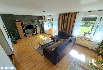 Piękny dom z ogrodem tarasem garażem. Dla rodziny.