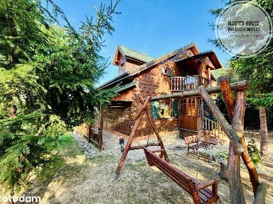 Dom w Opatowie z dużą działką - taras, ogród, garaż, cisza i zieleń