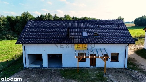 Dom na wzgórzu, Dolina Baryczy, Jeziora