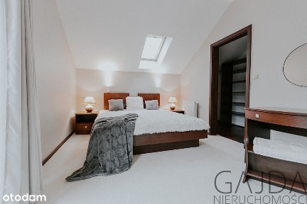 Dom z dodatkowym mieszkaniem Suchy Las-Złotniki