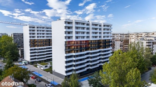 Przytulne z balkonem 10,5 m2 | Tramwaj