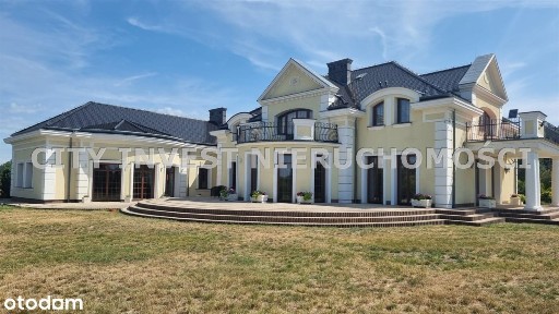 Nietuzinkowy dom z własnym dojazdem