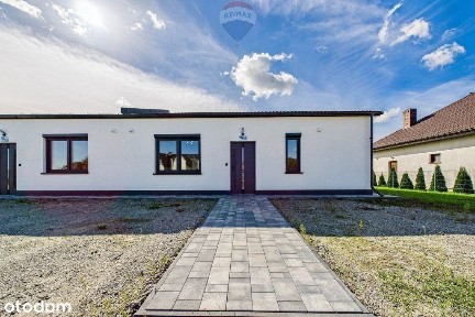 Nowy dom w zabudowie bliźniaczej (prawa strona)