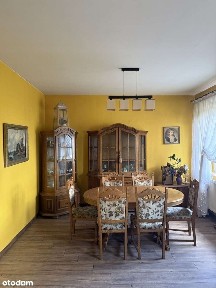 Niezależna część domu na wynajem.