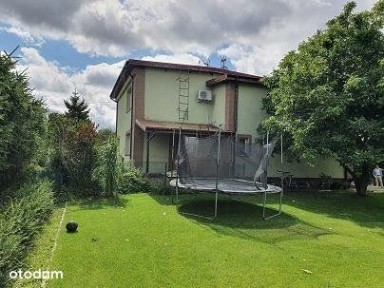 Dom i zabudowa magazynowa