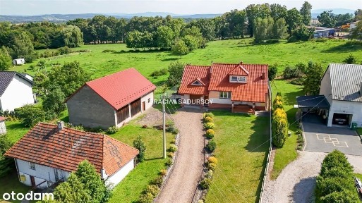 Dom z dużą działką budowlaną k. Niepołomic