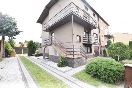 Dom, 185 m², Zelów