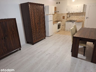 Kawalerka 30m2, z tarasem i ogródkiem, parter, ul. Opolska 121