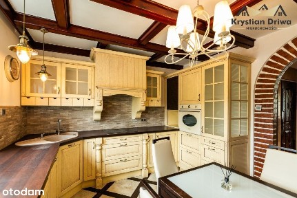 Przestronny dom z budynkiem usługowo-produkcyjnym!