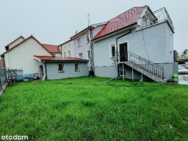 Budynek 4-mieszkaniowy na sprzedaż