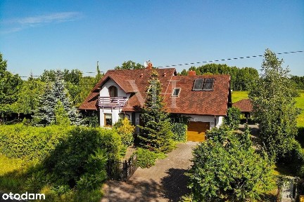 Nowoczesny Dom z Pięknym Ogrodem w Cichej okolicy