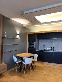 Wyposażony apartament 3-pokojowy 73.1m2 w budynku z basenem