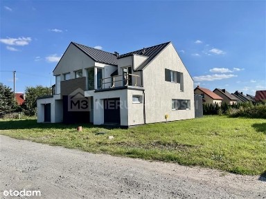 Komfortowy dom z garażem - Kolnik ul.Jałowcowa