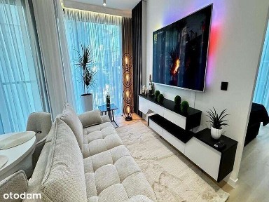 2 pokojowe mieszkanie na Woli | Towarowa Towers