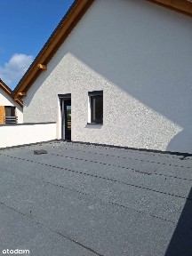 Budynek mieszkalny o pow.90m2 + garaż