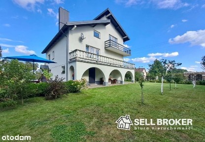 Dom wolnostojący 270 m2 + budynki gospodarcze