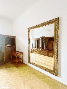 Klimatyczne mieszkanie w kamienicy Unii Lubelskiej