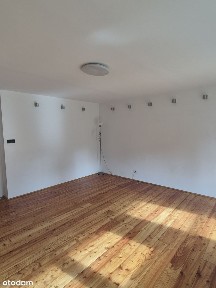 Przestronne 3-pokojowe mieszkanie z balkonem ul. Gębika