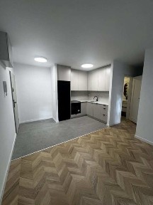 Sprzedam mieszkanie Okulickiego Śrem. Po generalnym remoncie niski c