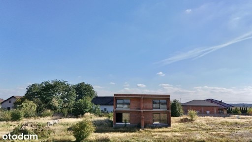 Bliźniak pod miastem do własnej aranżacji