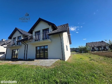 Dom, 105 m², Łabiszyn