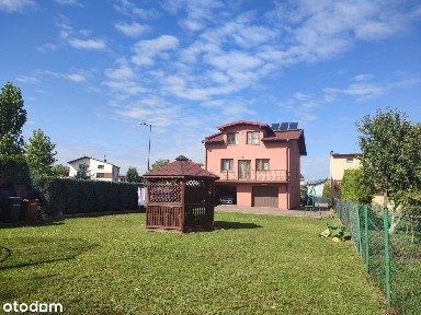 ul. Dworska, Paniówki, Gierałtowice, gliwicki, śląskie