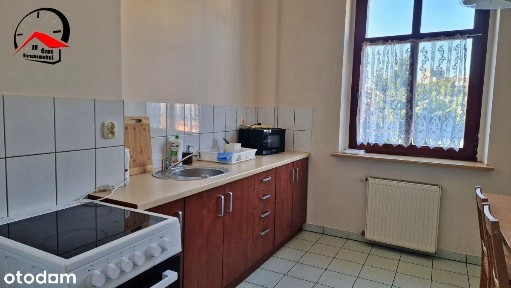 Dwupokojowe mieszkanie na 1 piętrze