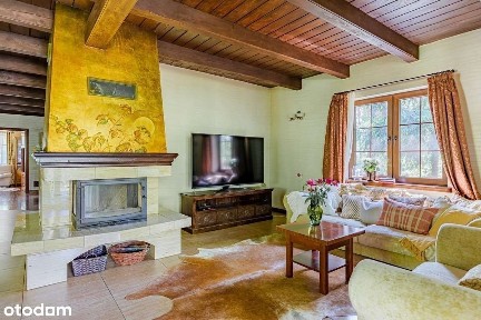 Wilga, całoroczny dworek podmiejski z 5 sypialniami na dużej działce