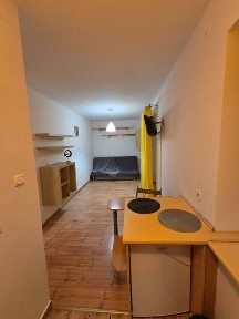 Sprzedam Kawlerke na Parterze