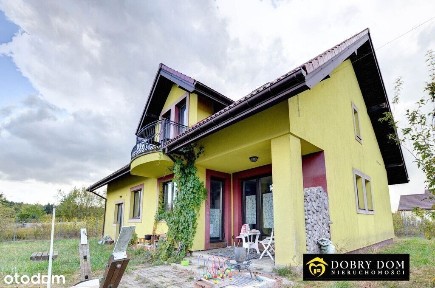 Przestronny dom z garażem w Sobolewie
