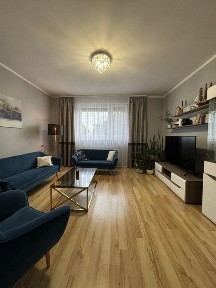 Dom na dużej działce 4600 m kw, w bardzo dobrym stanie na Sprzedaż!