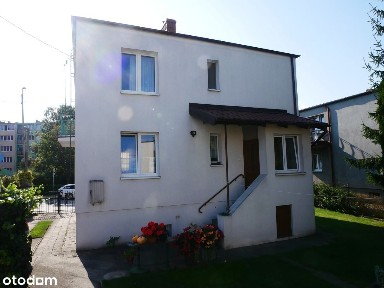 Dom, 104 m², Łasin