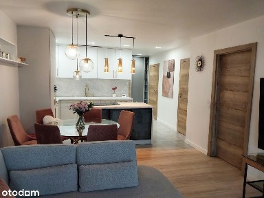 Apartament gotowy do zamieszkania! I piętro, winda, balkon