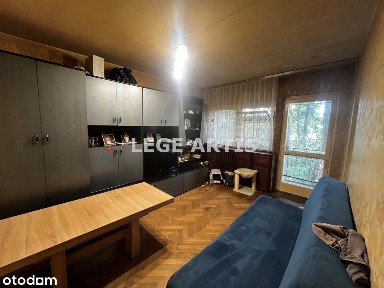 M3 Dąbrowa, gładź na ścianach,nowe drzwi wejściowe