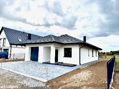 Dom parterowy 93 m² - działka 5 a, garaż, ogrodzenie, media, Załęże