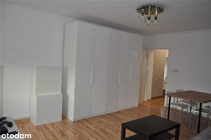 Kamienica w centrum, 2 pokoje, 2 piętro, Dzierżoniów