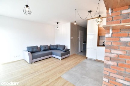 Kawalerka z garderobą i balkonem - Legnicka