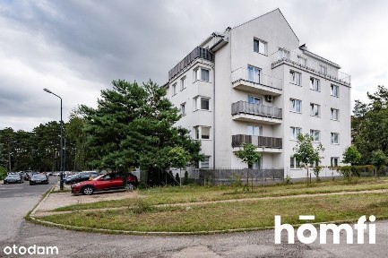 Rozkładowe M3 z tarasem obok Stawów Jana w Łodzi