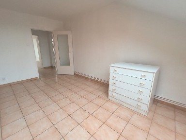 Mieszkanie do wynajęcia | 3 pokoje | 63 m2 | poddasze | Makowisko