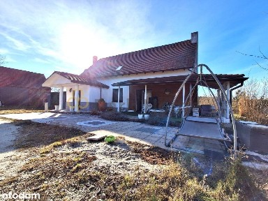 Piękny dom w urokliwej okolicy - Nowa Cena.