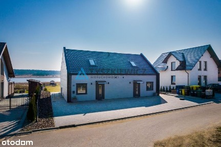 Dom z linią brzegową