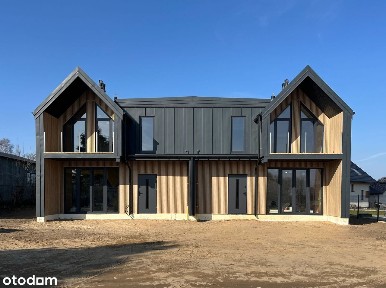 Nowoczesny dom w zabudowie bliźniaczej -Niekłonice
