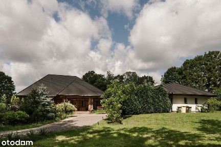 Sprzedam dom z bali typu dworek