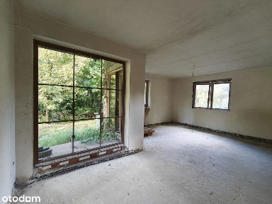 Dom z dużą działką, 1500 m od centrum Końskich