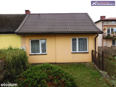 Mały, przytulny dom.