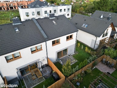 Nowy, częściowo umeblowany zewnętrzny segment